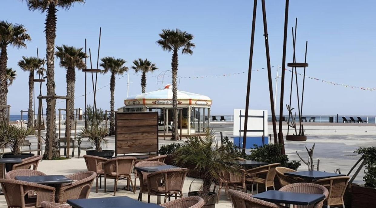 Apartamento Les Pieds Dans L'Eau Canet-en-Roussillon Exterior foto