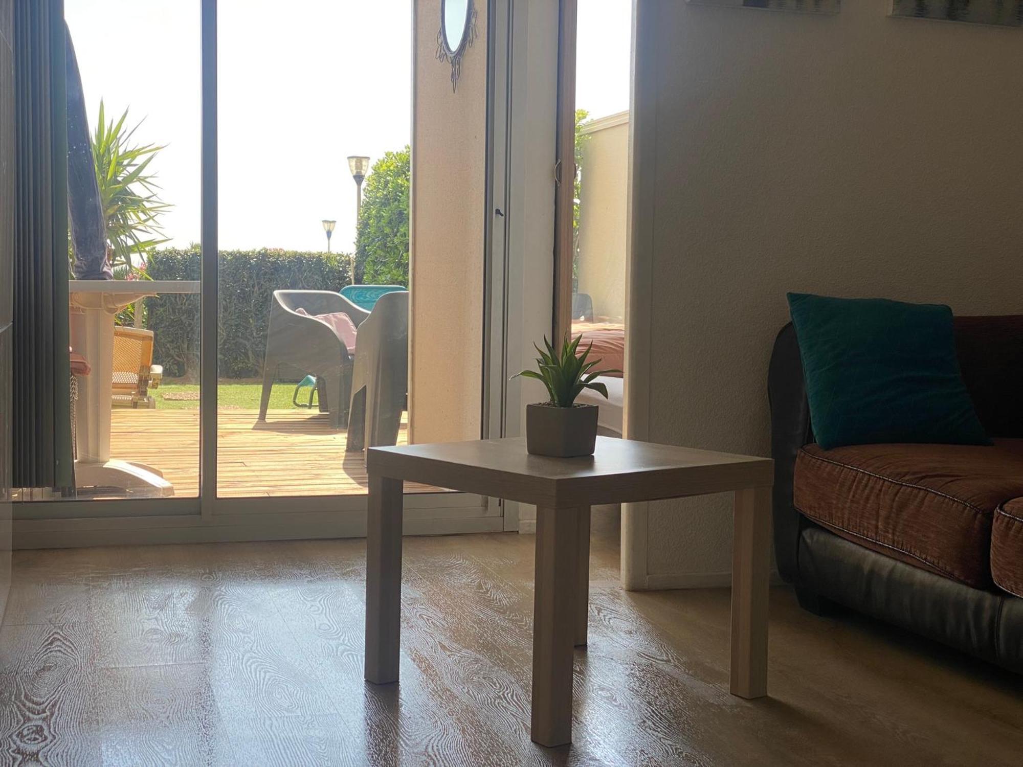 Apartamento Les Pieds Dans L'Eau Canet-en-Roussillon Exterior foto