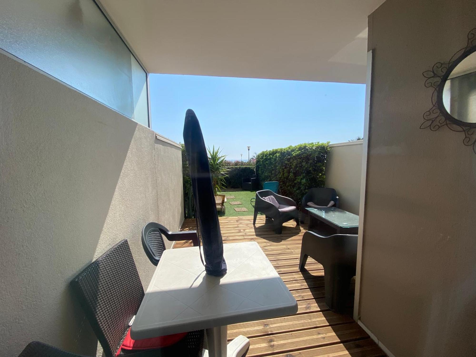 Apartamento Les Pieds Dans L'Eau Canet-en-Roussillon Exterior foto