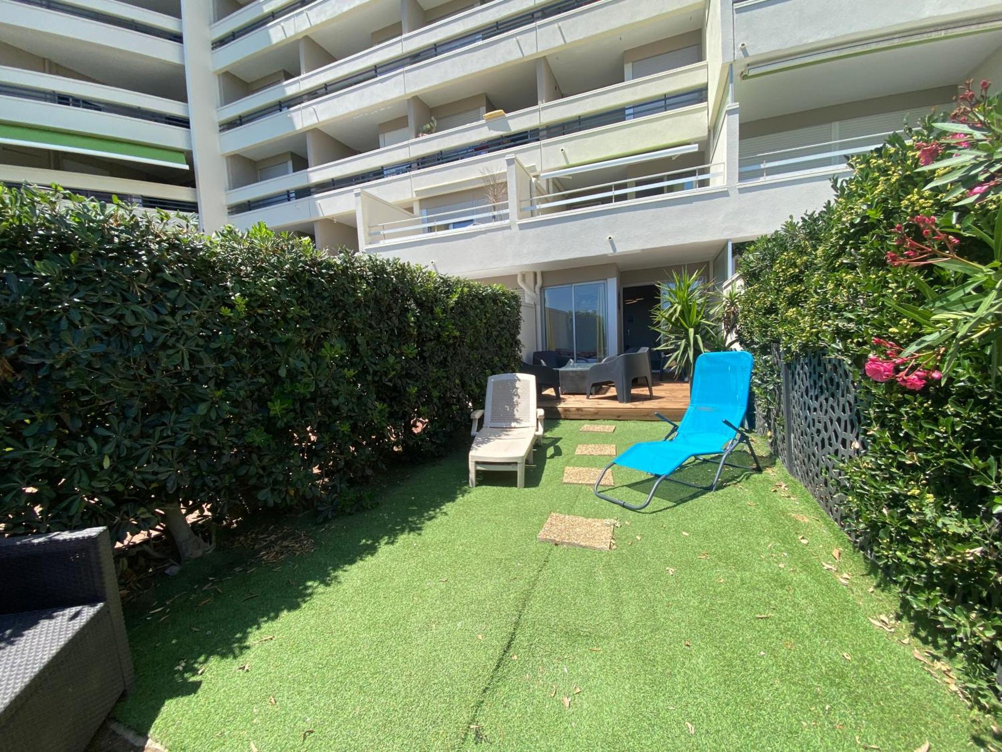 Apartamento Les Pieds Dans L'Eau Canet-en-Roussillon Exterior foto